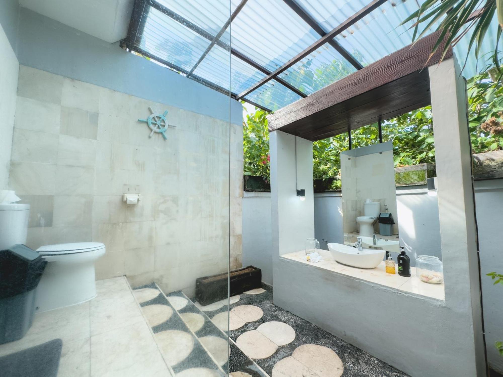 Villa Habibi Uluwatu Exterior foto
